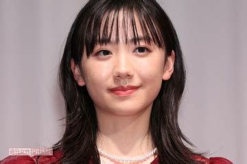 芦田愛菜の睡眠時間は4時間？1日のスケジュールや勉。